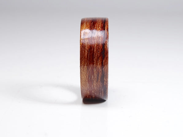 Jolie Bague en bois de Bubinga