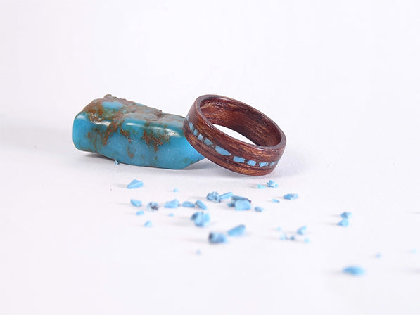 Bague en bois incrustrée Turquoise