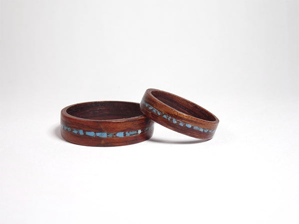 Alliances de mariage en bois pierre turquoise