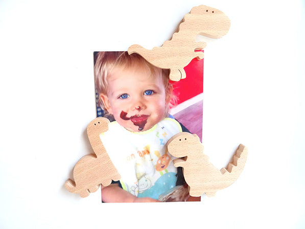 Magnets en bois forme de dinosaure