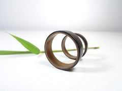 Set de bagues de fiançailles en bois ébène et alisier